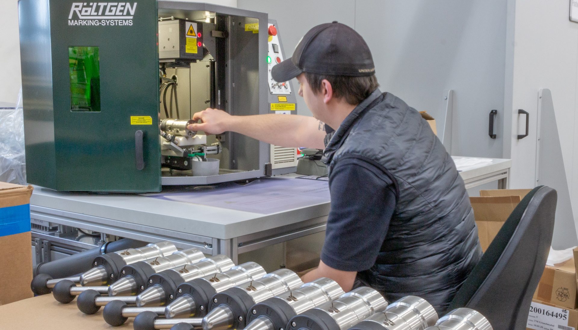 Laser precision marking at R+M de Wit